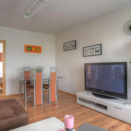 Apartment Ella By Interhome Bromskirchen